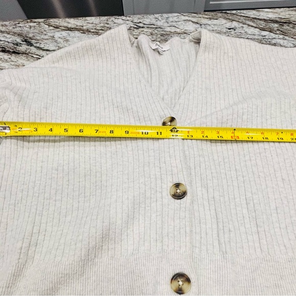 Madewell Cameron Ribbed Cardigan Sweater in Coziest Yarn Size L - Picture 3 of 7